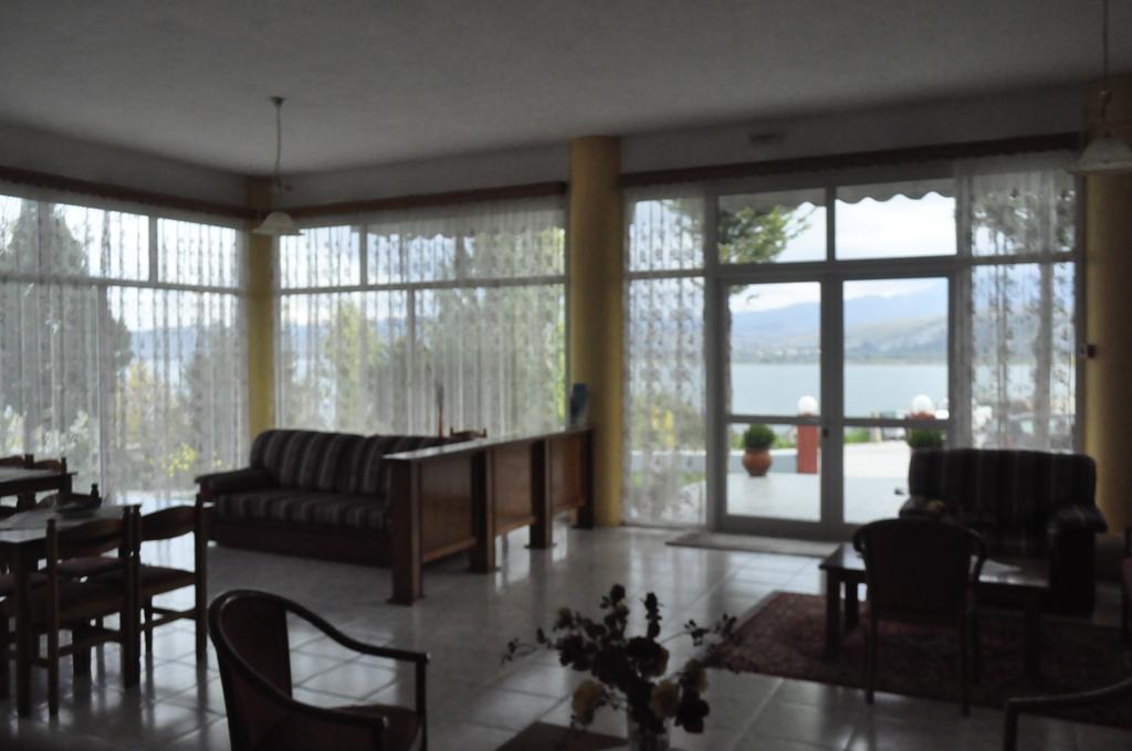Limni Apartment